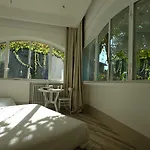 A Piazza Del Gesu 3* فِتيربو