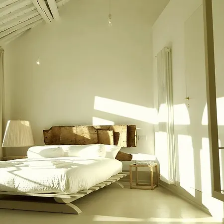 Couette-café A Piazza Del Gesù