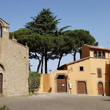 A Piazza Del Gesu Oda ve Kahvaltı 3*