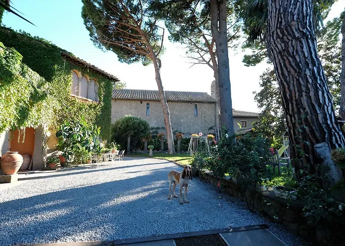 A Piazza Del Gesu 3*